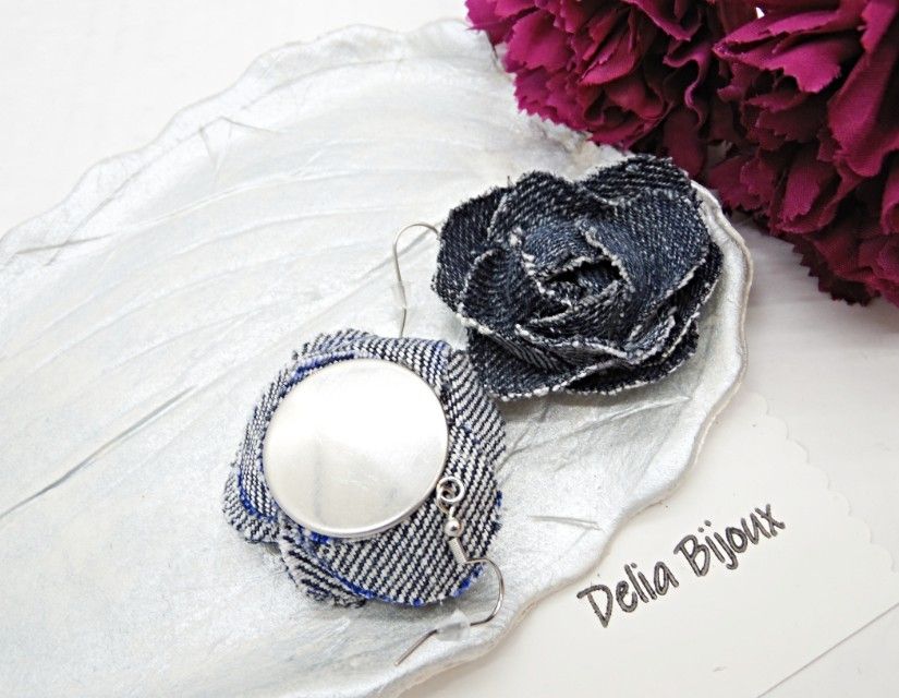 Cercei statement din blugi reciclat flori handmade (cod1417)