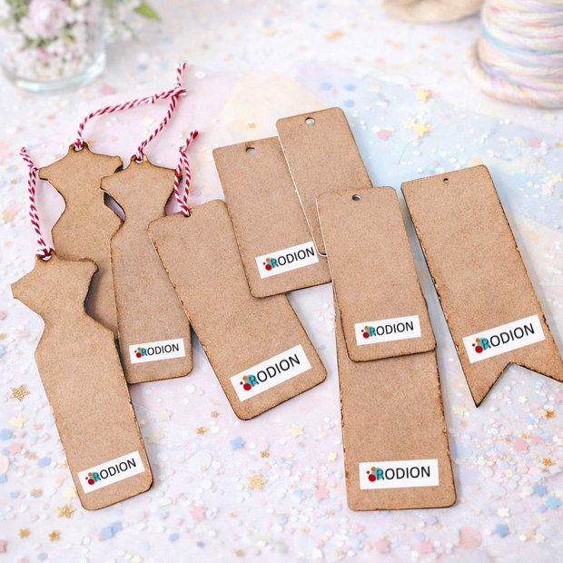 Minisemn carte absolvire personalizat cu nume pictat manual