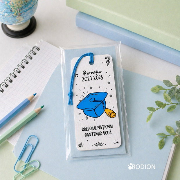 Minisemn carte absolvire personalizat cu nume pictat manual