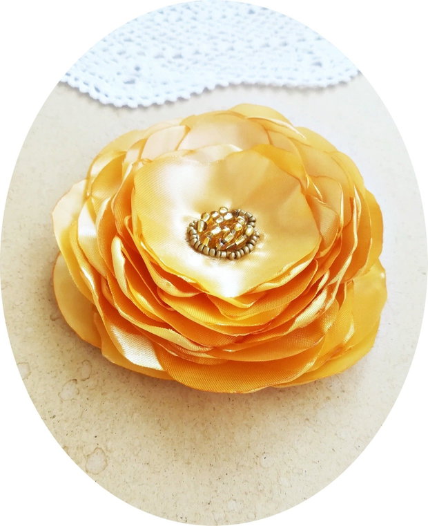 brosa floare aurie 10,5 cm