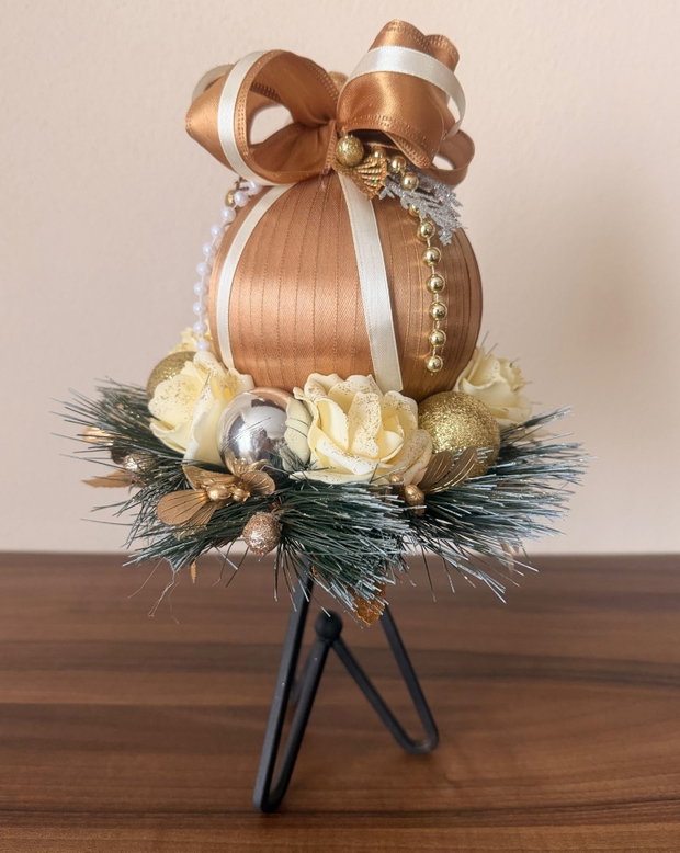 Glob de Vis Eleganță Aurie decor handmade de Crăciun cu suport