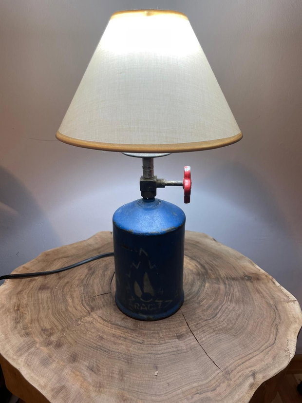 Lampă de masă industrială unică design tip butelie vintage