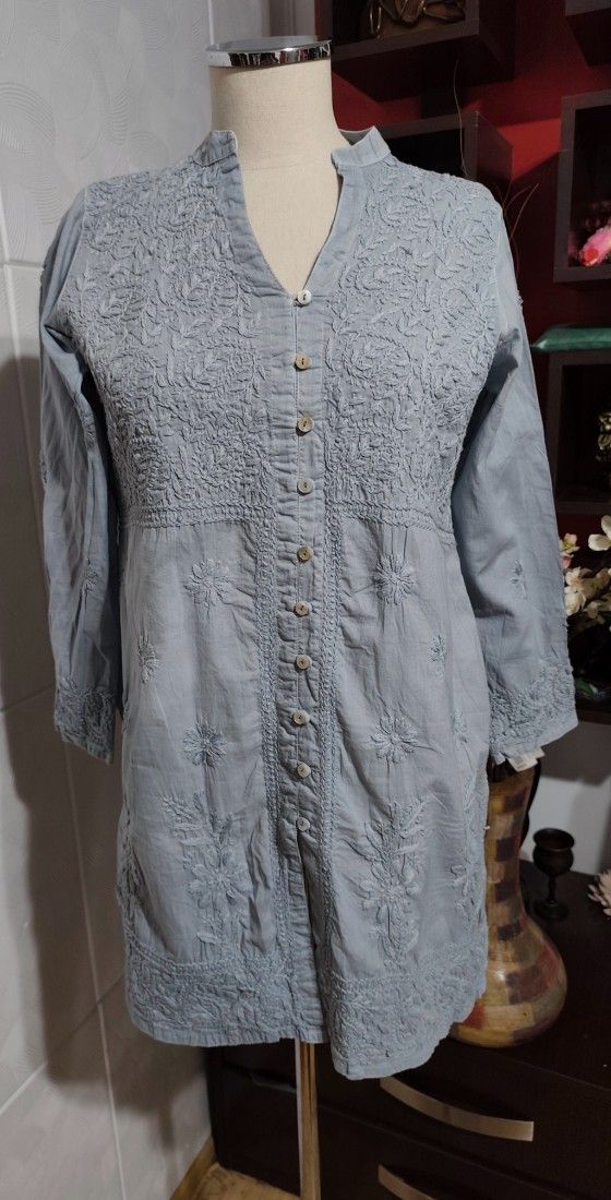 Bluza bumbac cu broderie