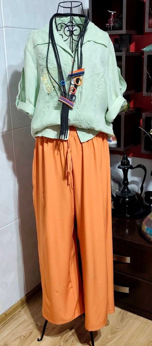 Pantalon palazzo mărime M-L-Xl