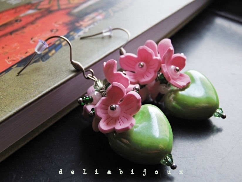 Cercei "Sakura Bloom Heart" Roz Delicat și Verde Vibrant (cod1428)