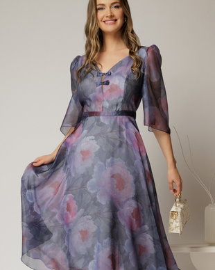 Rochie midi mov cu imprimeuri si fundite pe bust