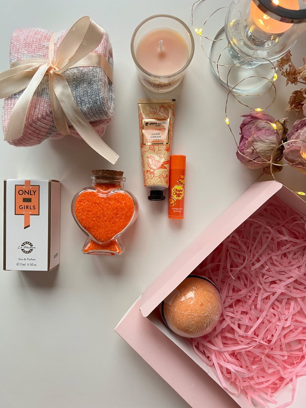 Set cadou feminin Sweet Peach cutie cadou pentru ea