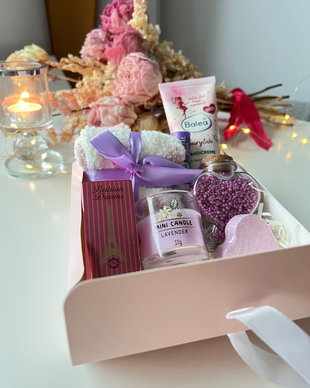 Set cadou Lavender Calm  cutie cadou elegantă pentru ea