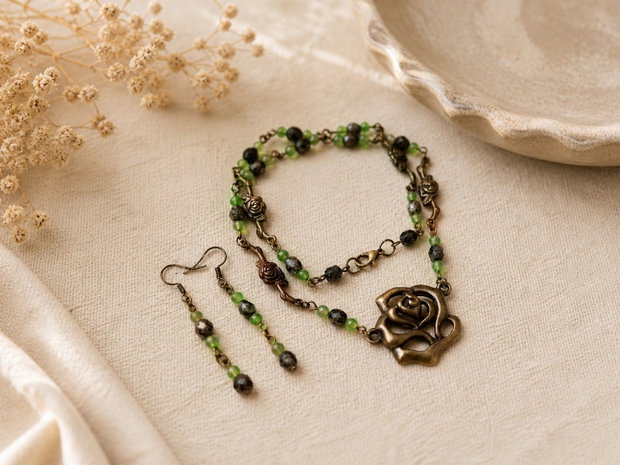 Set bijuterii stil vintage, colier si cercei - Vintage Roses