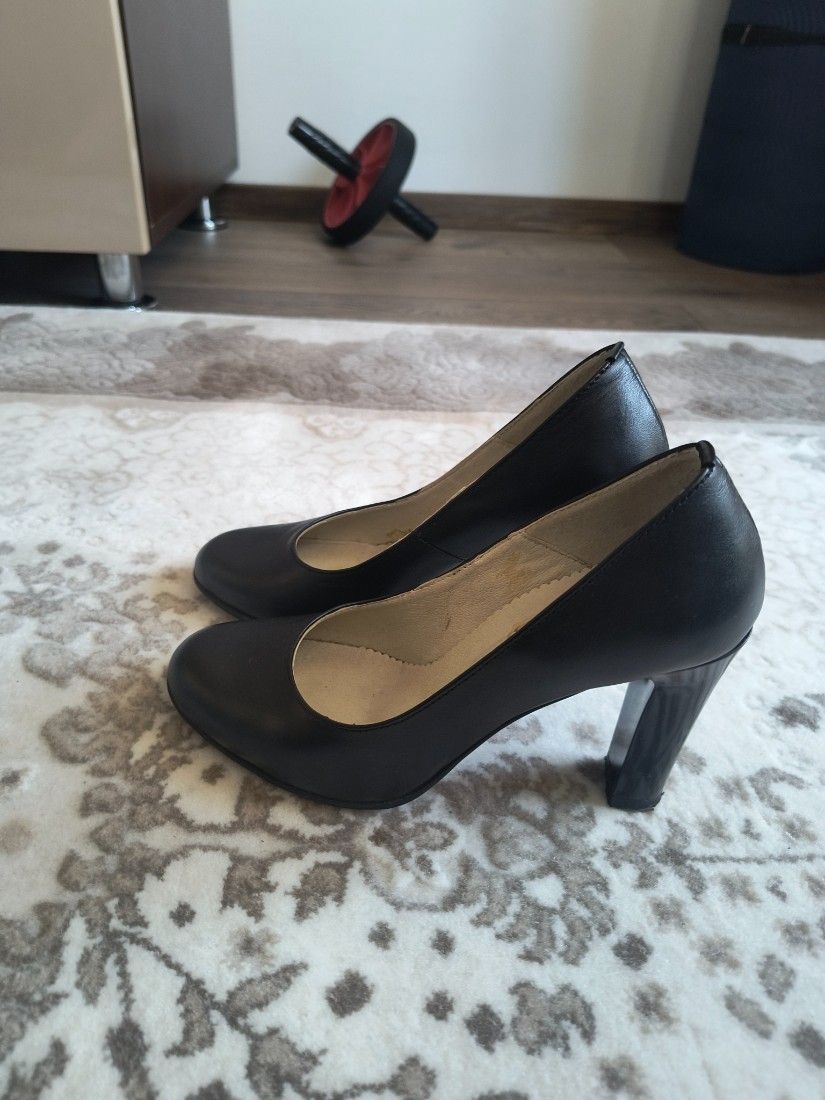 Pantofi