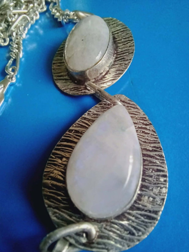 Piatra Lunii Kristal