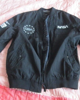 geaca fas Pull and Bear M