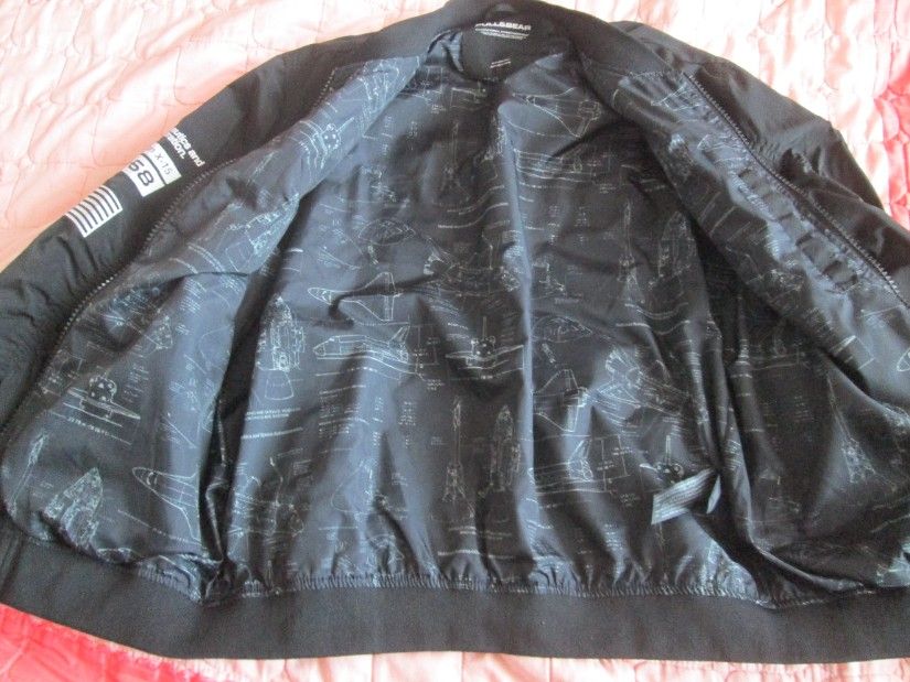 geaca fas Pull and Bear M