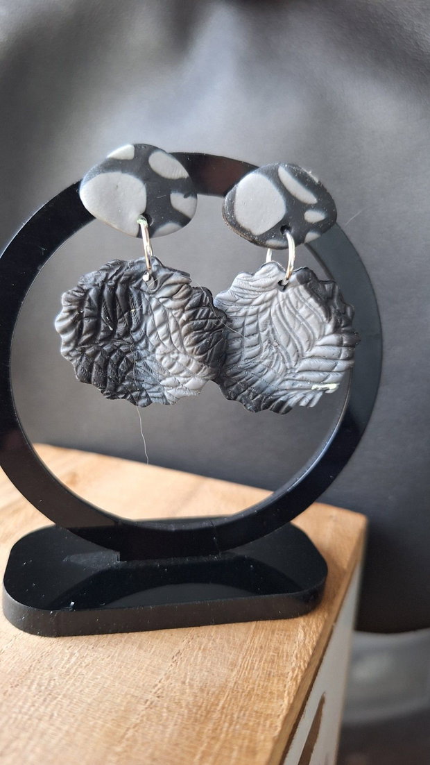 Cercei Artizanal Stone Texture Modelaj Manual Gri & Antracit