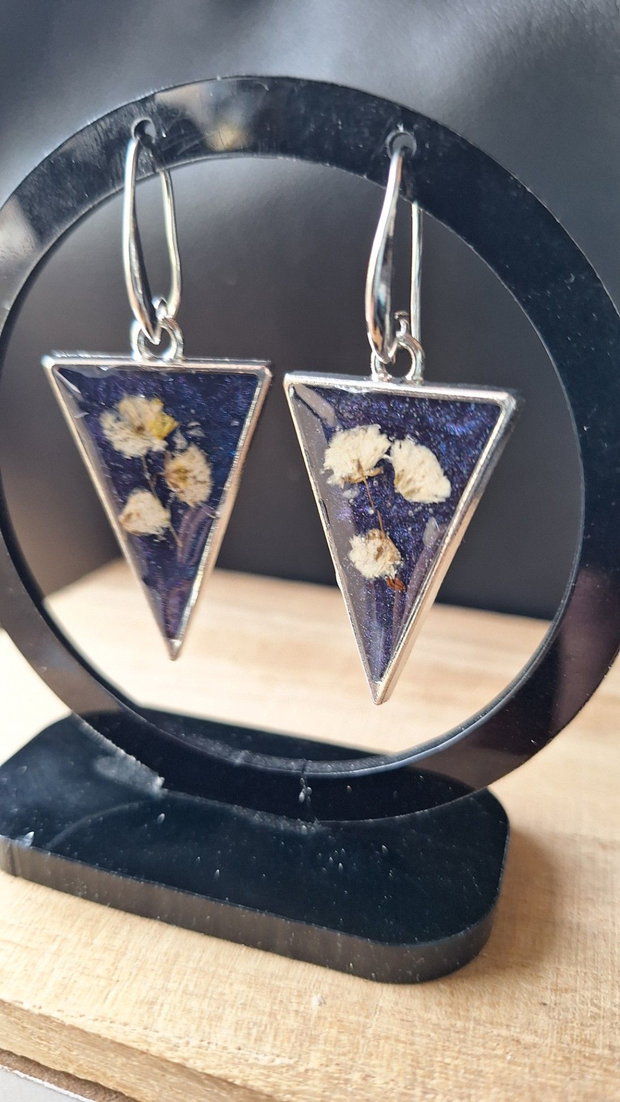 Cercei Starry Meadow din Rășină cu Flori Naturale Albastru & Alb