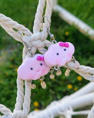 Cercei handmade norișori roz cu picături, din lut polimeric
