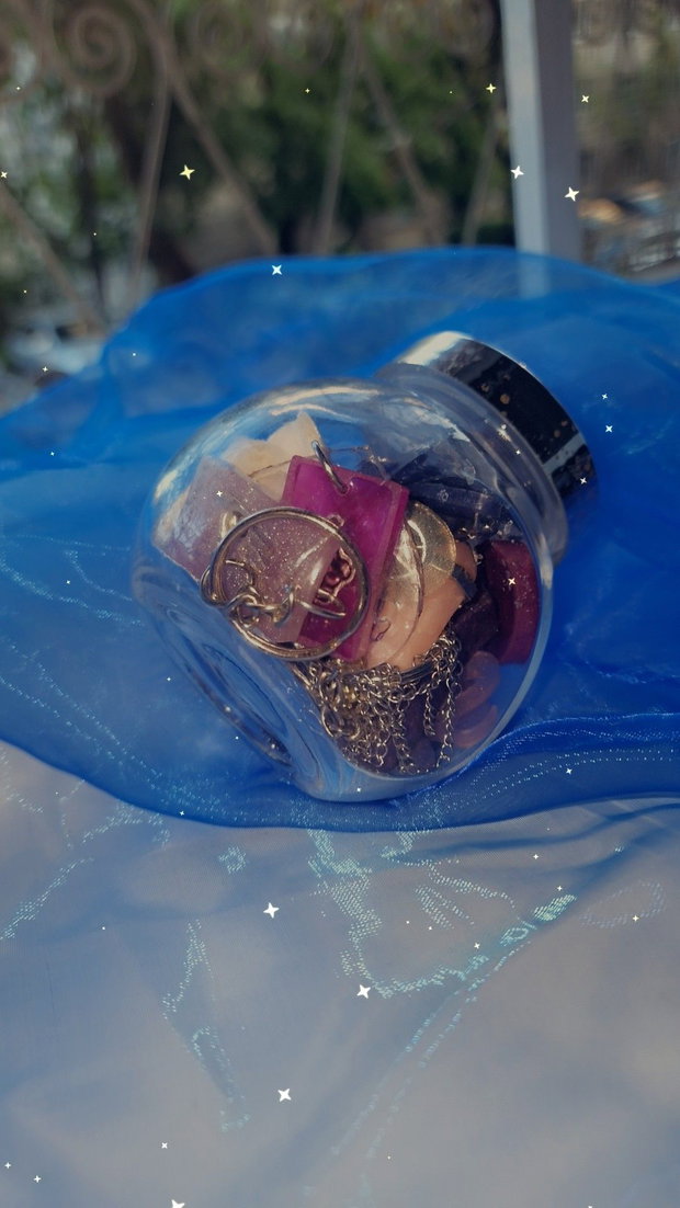 Mystery Jewelry Jar - Borcănașul cu Surprize Fermecate