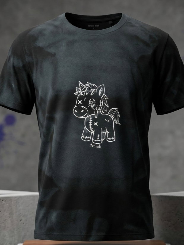 Tricou Negru Pictat Manual - "Plushy Unicorn"