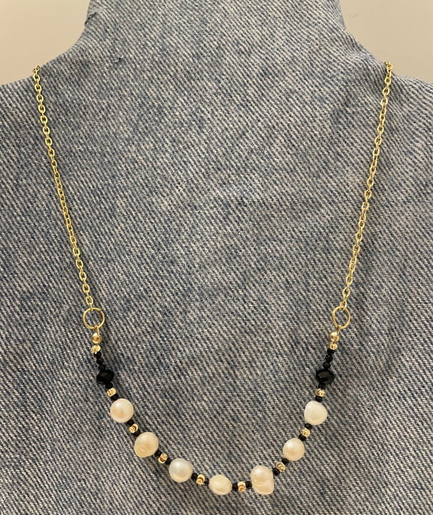 Colier handmade perle baroce turmalina neagra