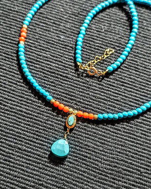 Rezervat Colier vermeil turcoaz reconstruit coral charm cupru placat cu aur brioleta turcoaz natural minimalist boho chic trendy