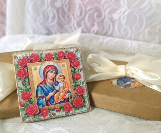 Marturii iconite tip magnet
