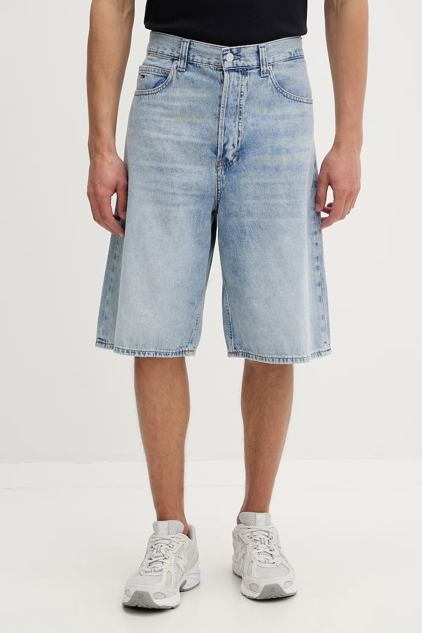 Tommy Jeans pantaloni scurți pentru bărbați, din denim