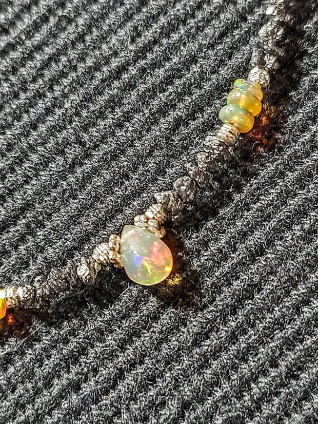 Colier argint diamant brut opal de foc etiopian lant argint minimalist boho chic trendy