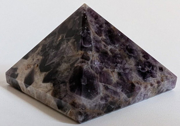 Ametist Chevron - Piramida piatra semipretioasa