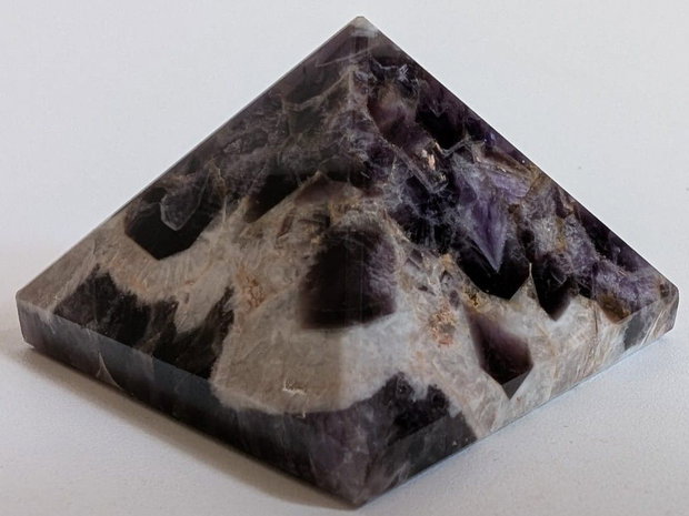 Ametist Chevron - Piramida piatra semipretioasa