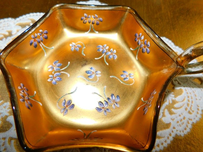 Bol  mic vintage    cristal neted   Bohemia , pictat, aur coloidal