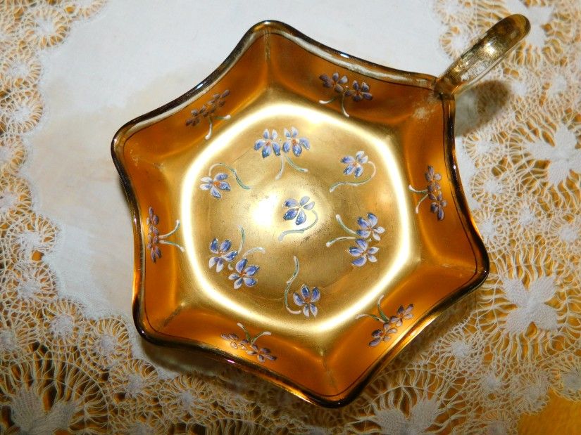 Bol  mic vintage    cristal neted   Bohemia , pictat, aur coloidal
