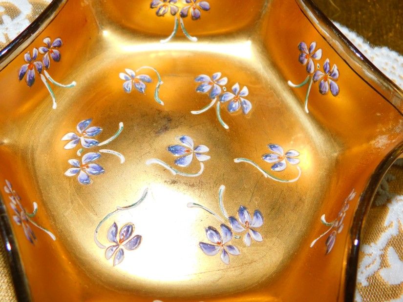 Bol  mic vintage    cristal neted   Bohemia , pictat, aur coloidal