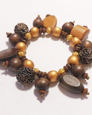 KT0011 - Bratara, margele din lemn si sarma, pe fir elastic, maro cafeniu