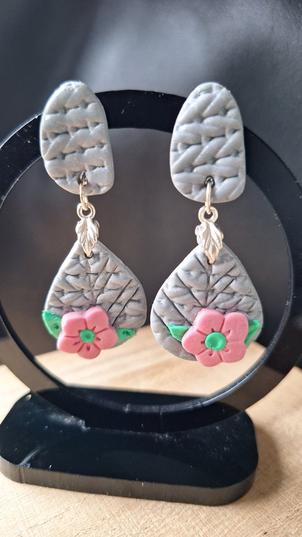 Cercei Boho Grey & Pink Textură reliefată din lut polimeric
