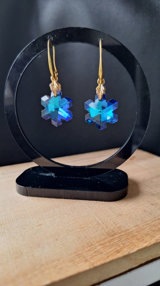 Cercei Blue Blossom Flori din Cristale Swarovski Bermuda Blue