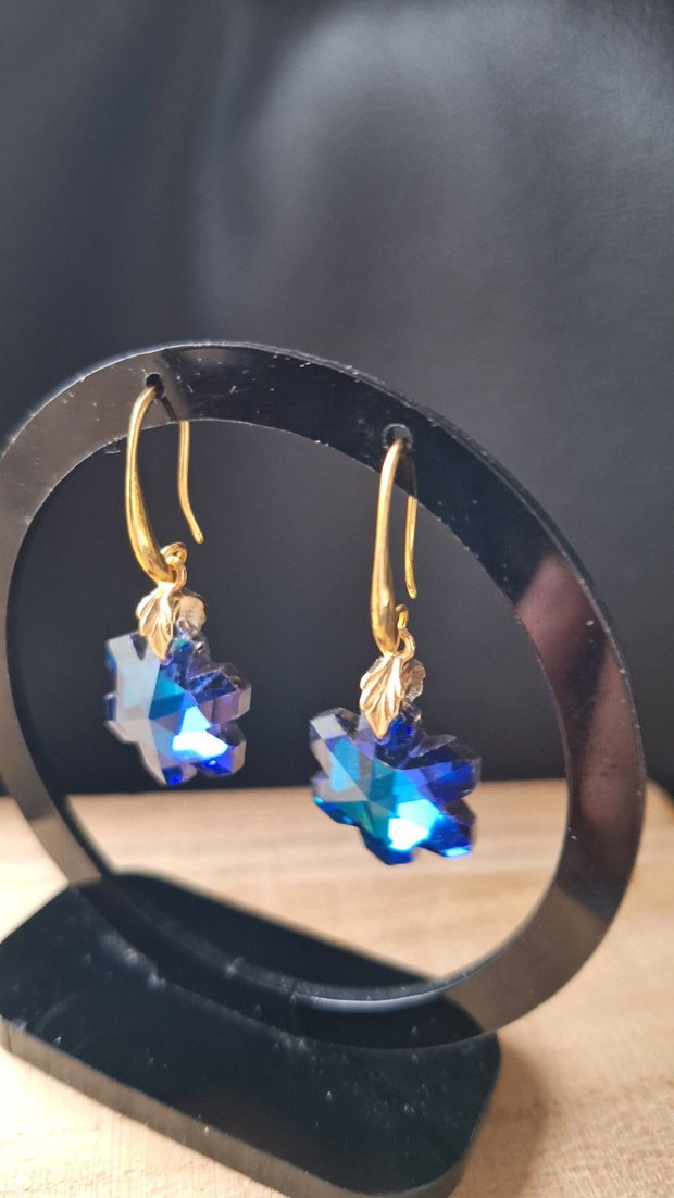 Cercei Blue Blossom Flori din Cristale Swarovski Bermuda Blue