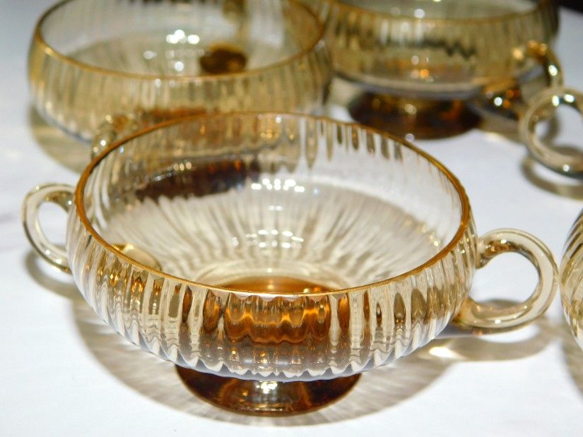 Cristal MOSER, Cehoslovacia, 5  boluri  mini  provenind    din 1928  din familia  strabunicilor