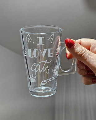 Cană din sticlă gravată manual I Love Cats  Cadou personalizat pentru iubitorii de pisici