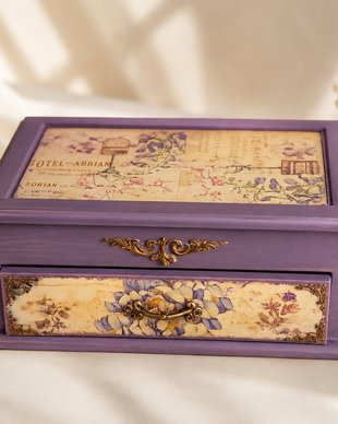 Cutie de bijuterii vintage
