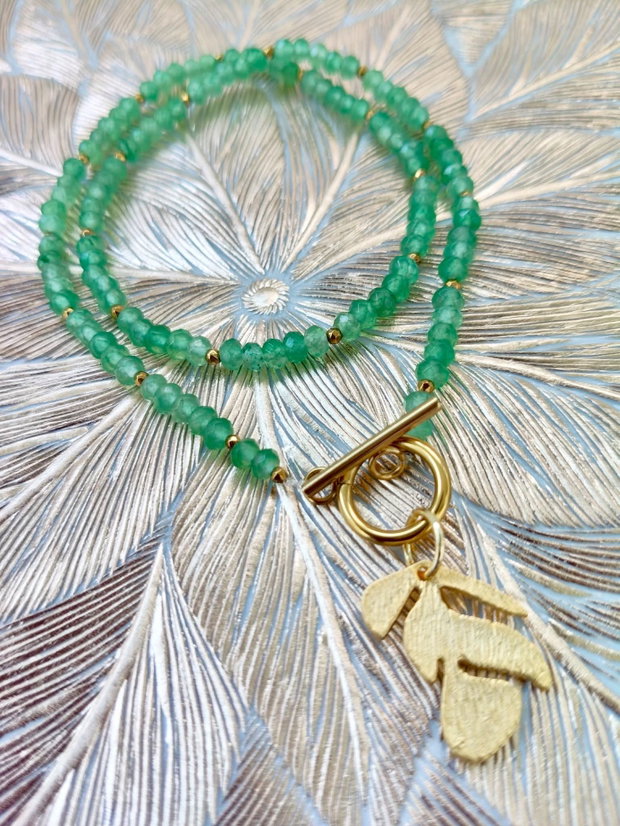 Colier CHOKER jad verde & pandantiv zamac aurit
