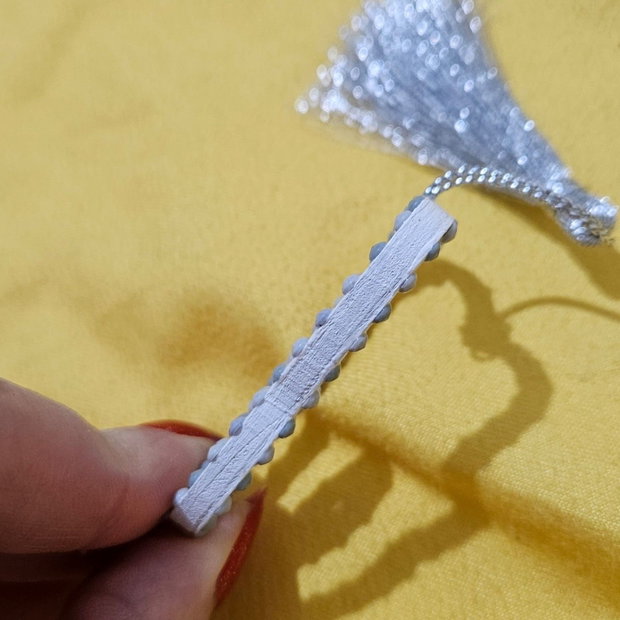 Set Cadou PISICA Cană Gravată Manual, Broșă și Semn de Carte