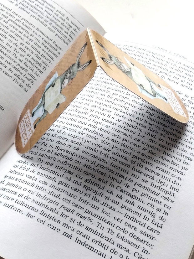Semn de carte magnetic "Ocupat. Citesc" - Magar la toaleta