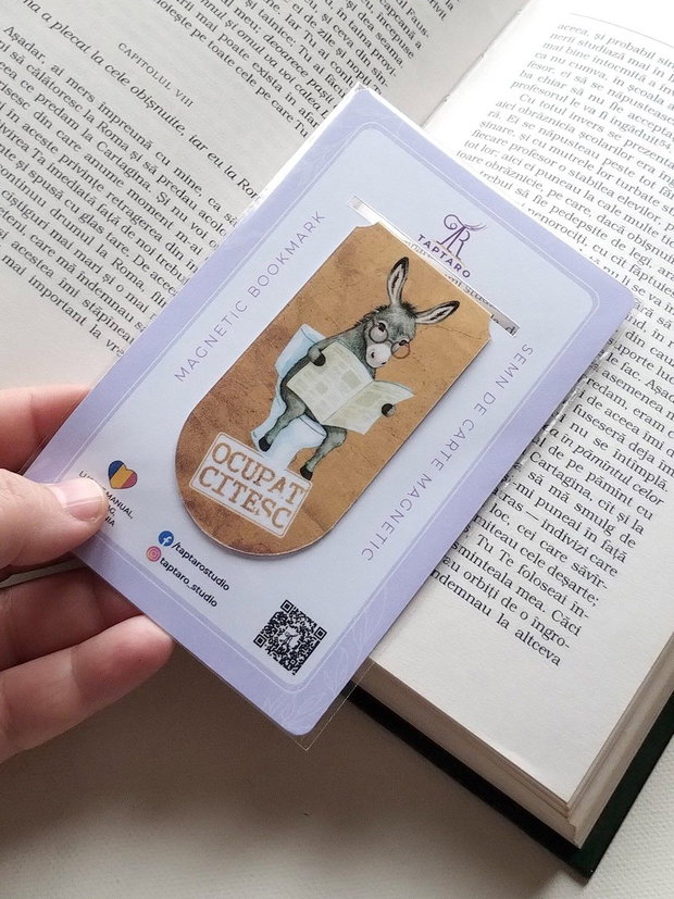 Semn de carte magnetic "Ocupat. Citesc" - Magar la toaleta