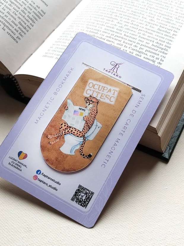 Semn de carte magnetic "Ocupat. Citesc" - Ghepard la toaleta