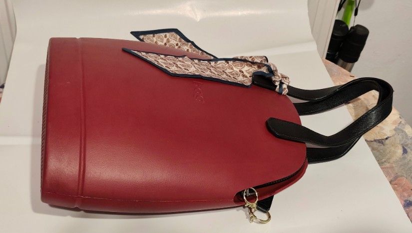 Geanta O bag
