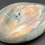 Labradorit Mov - Palm Stone piatra semipretioasa