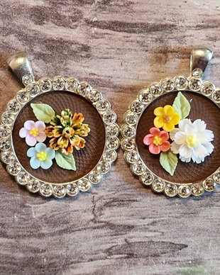 Pandantiv floral