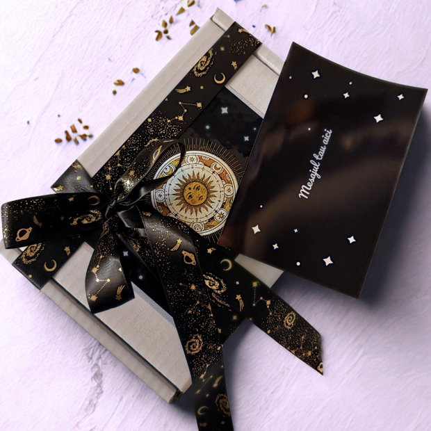 GRATUIT LA COMENZI PESTE 99 RON - Cutie personalizata cadou Black and Yang