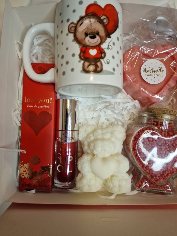 Love Bear gift box cu parfum, perle de baie, sapun si lumanare