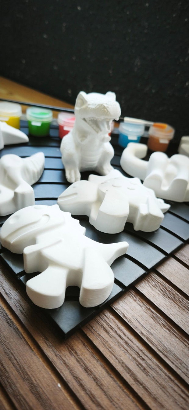 Lumea Dinozaurilor- Figurine Ipsos -